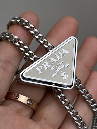Prada Prada
