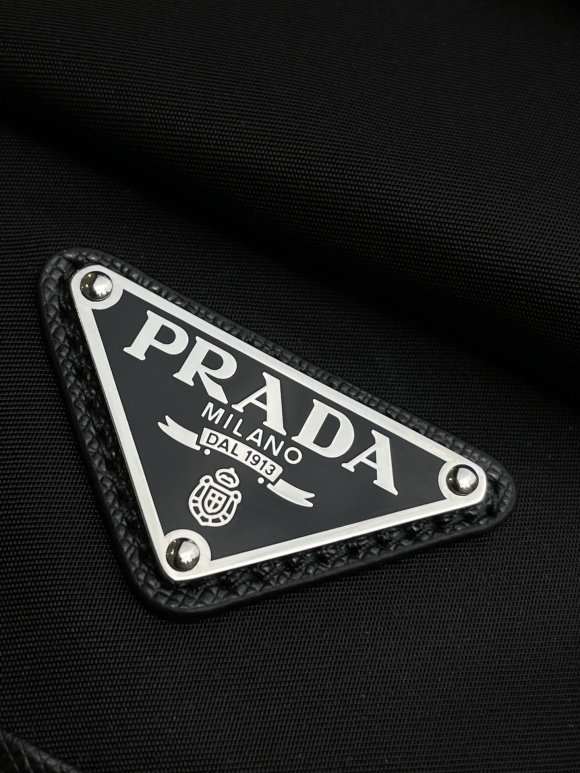Prada Prada