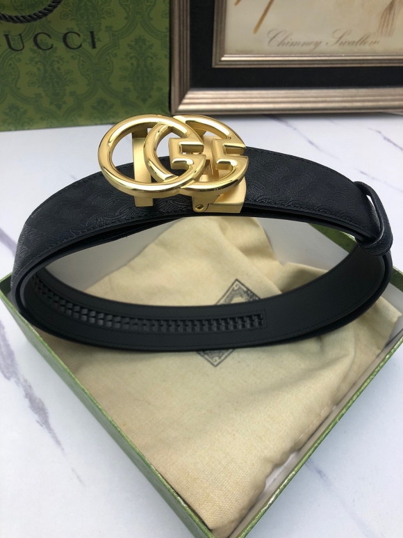 Gucci belts Gucci belts