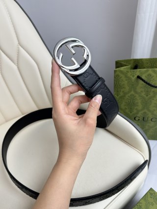 Gucci belts Gucci belts