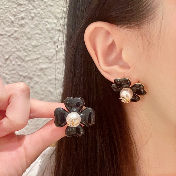 Earrings&Ear studs