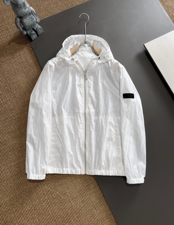 Hoodies & Sweatshirts Hoodies & Sweatshirts