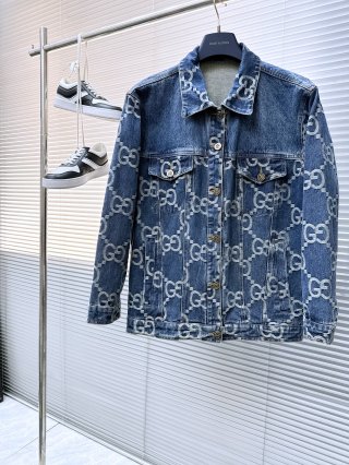 Coats & Jackets Coats & Jackets