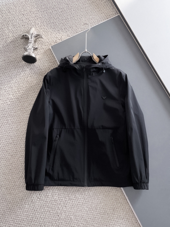 Hoodies & Sweatshirts Hoodies & Sweatshirts