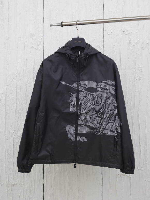 Hoodies & Sweatshirts Hoodies & Sweatshirts