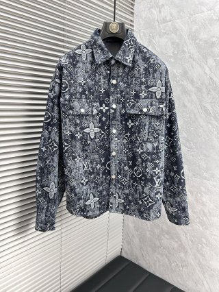 Coats & Jackets Coats & Jackets