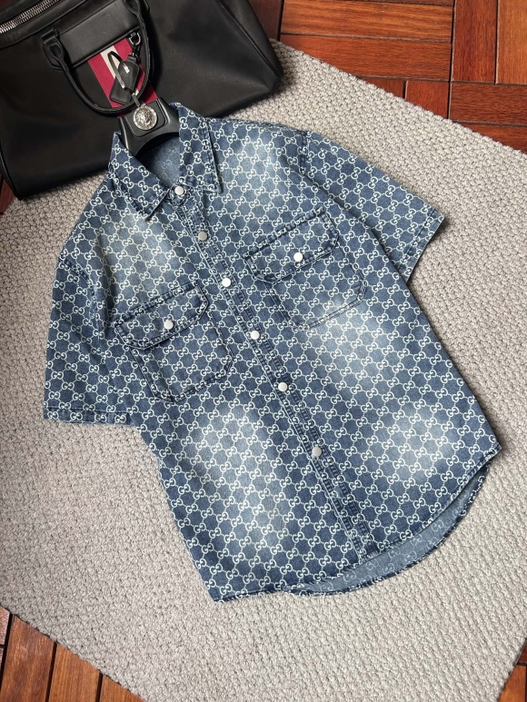 Coats & Jackets Coats & Jackets