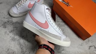 AirJordan1MidSHOES