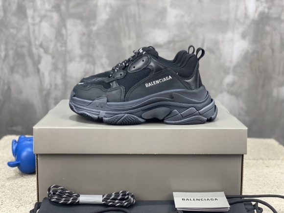 BalenciagaSHOES