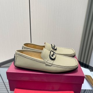 FerragamoSHOES