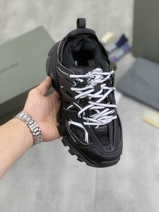 BalenciagaSHOES