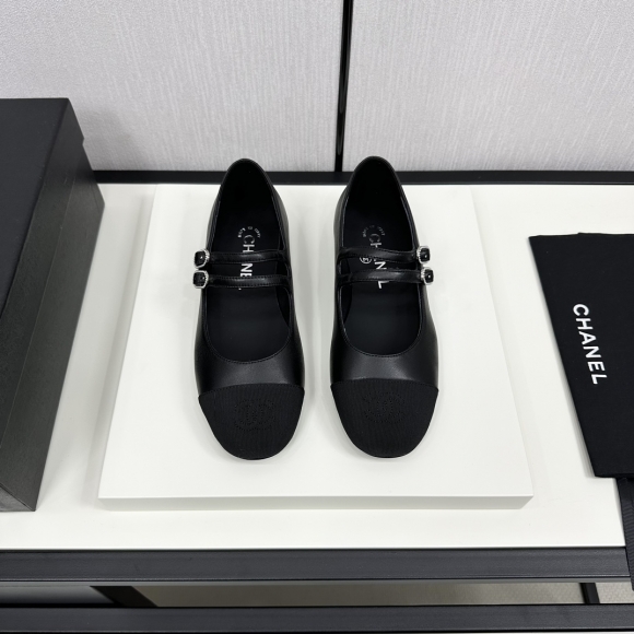 Womens shoes collection