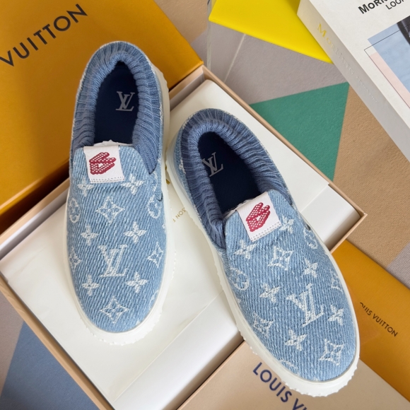 Womens shoes collection