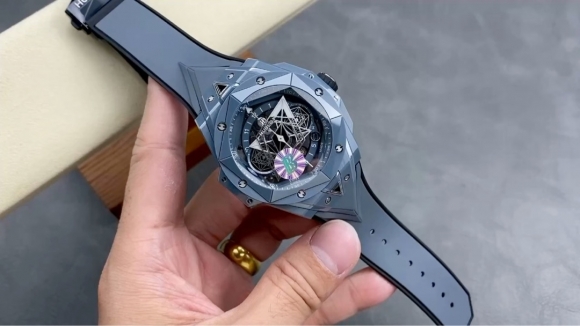 Hublot