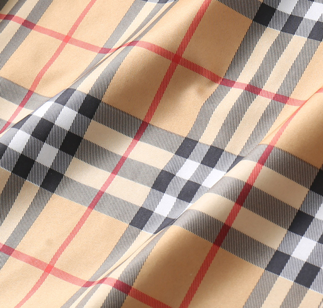 Hoodies & Sweatshirts