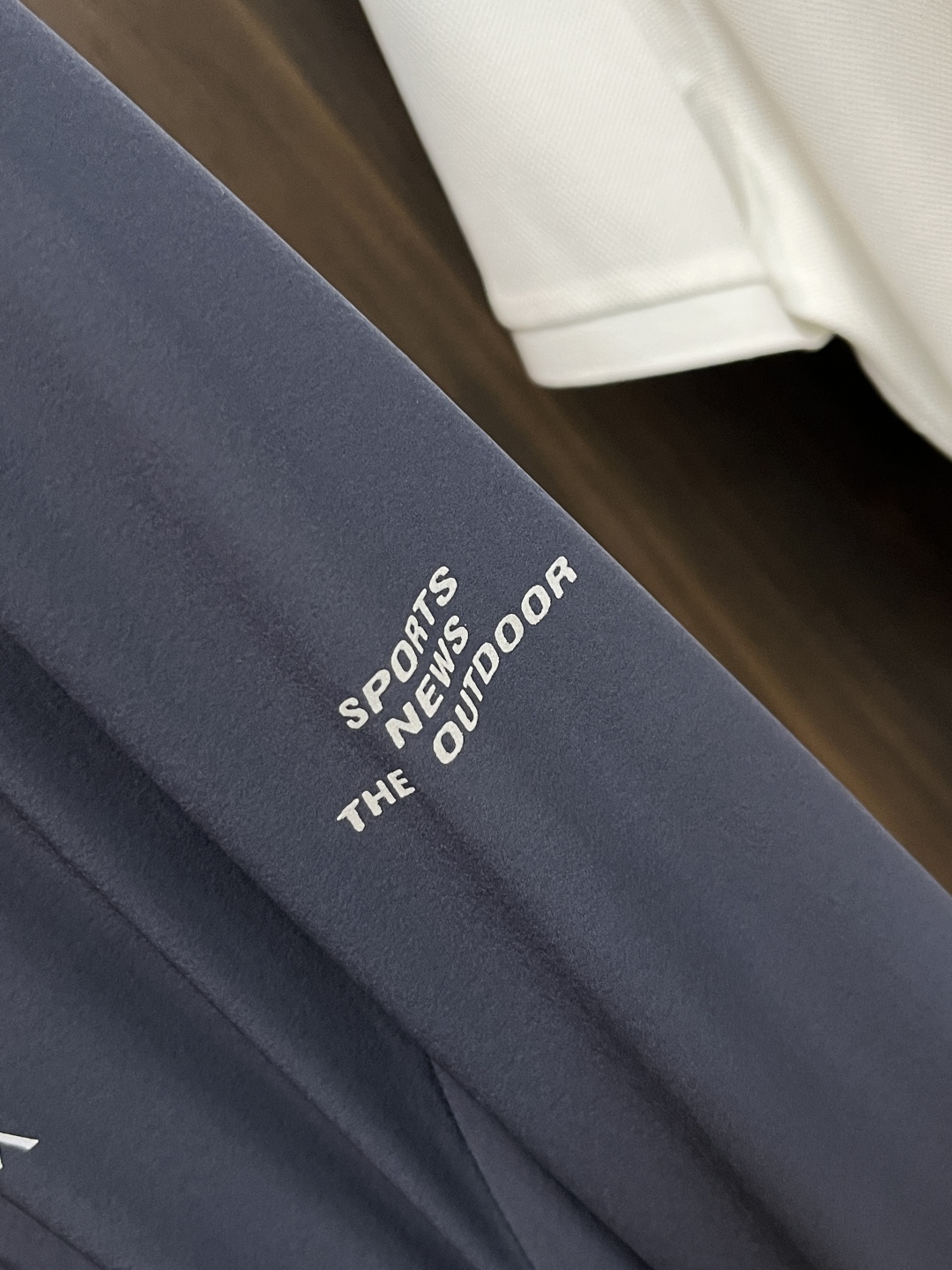 Hoodies & Sweatshirts