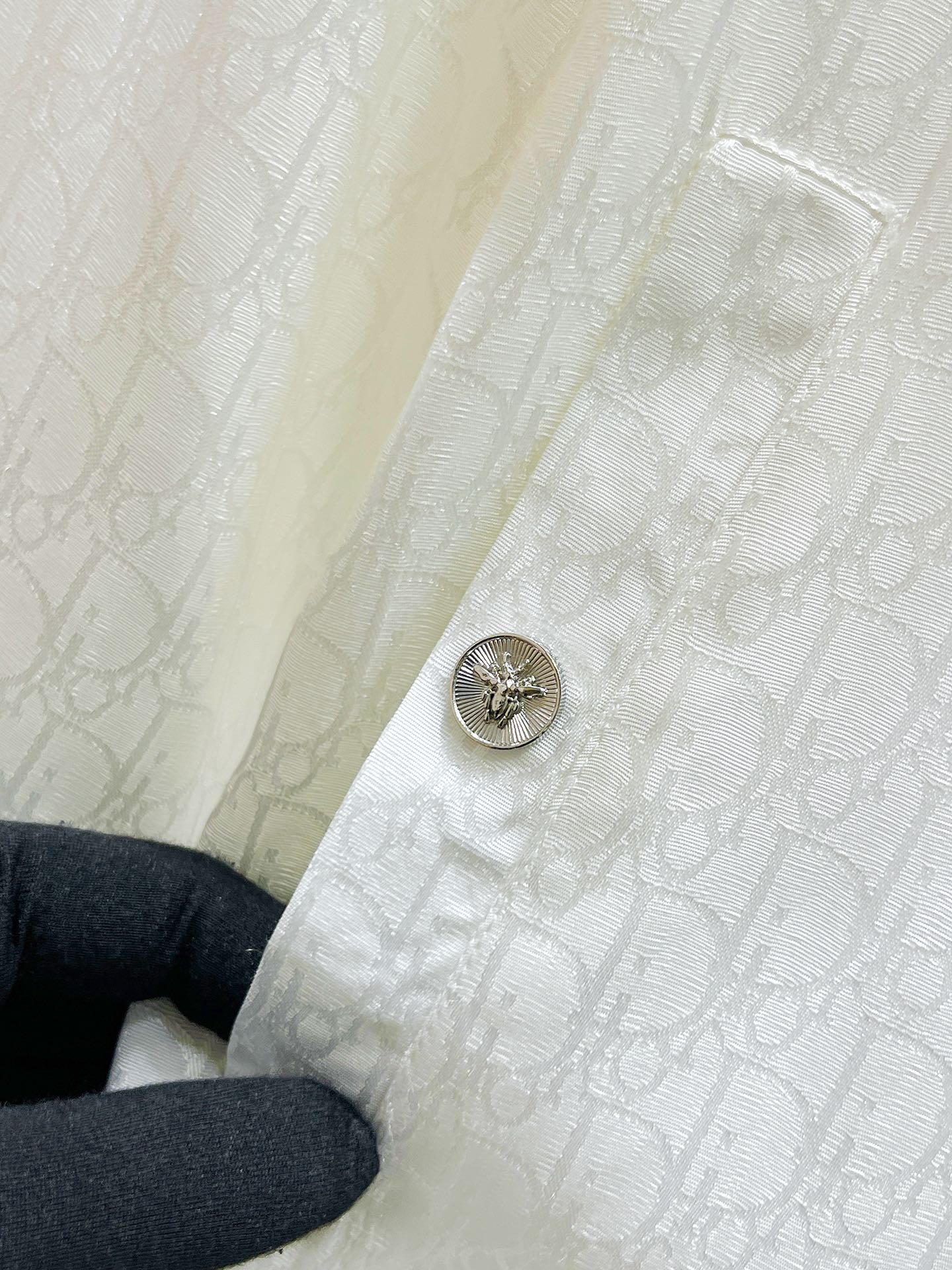 Hoodies & Sweatshirts