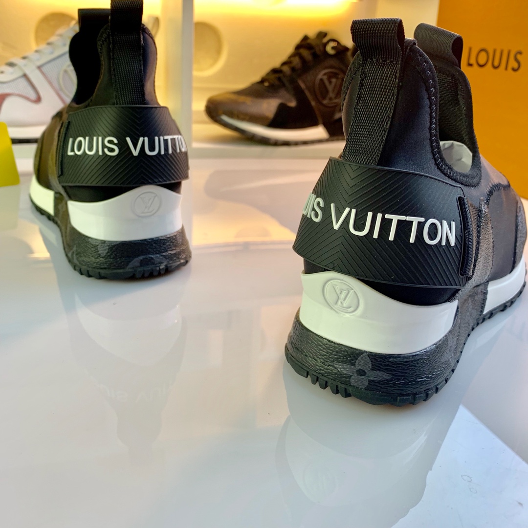 LVShoes