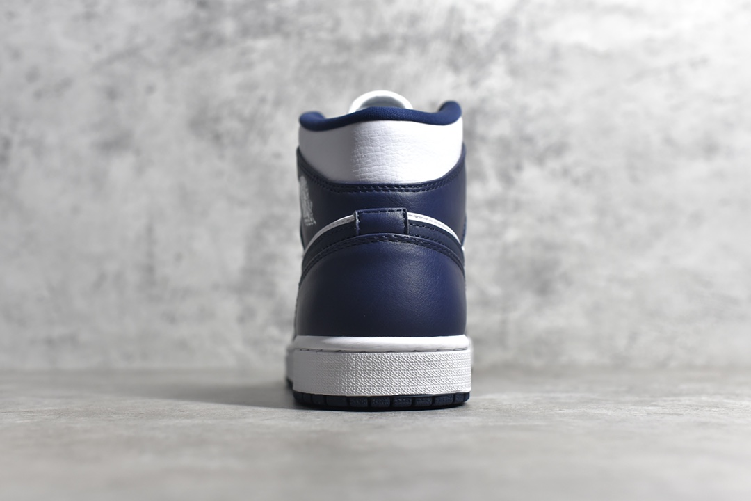 AirJordan1MidSHOES