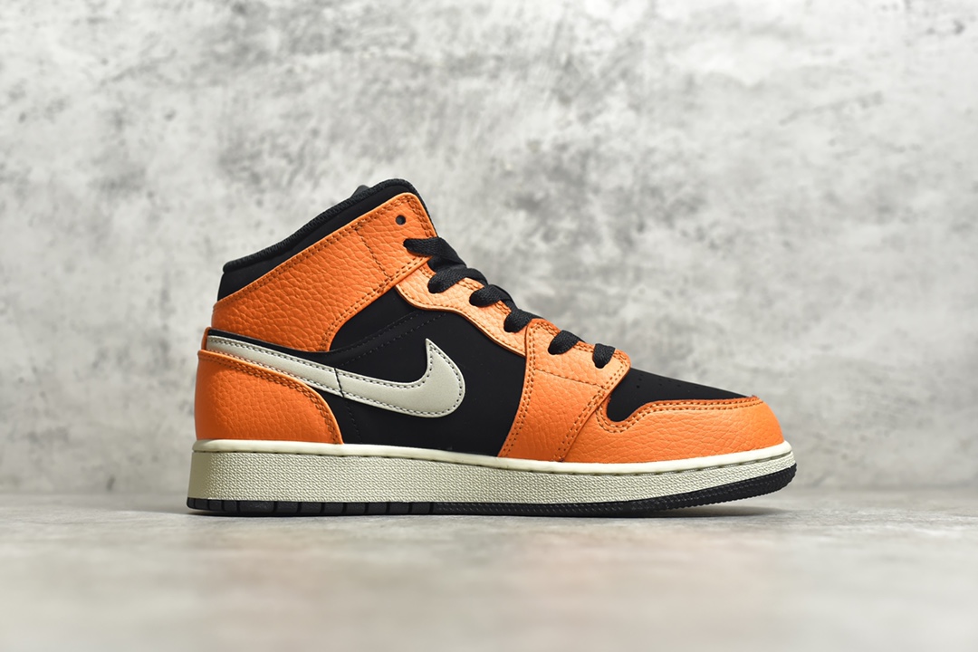 AirJordan1MidSHOES