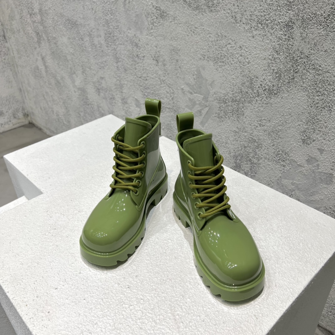 BVSHOES
