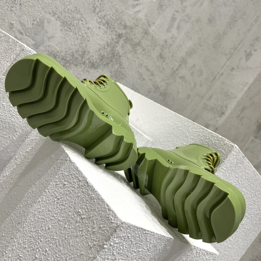 BVSHOES