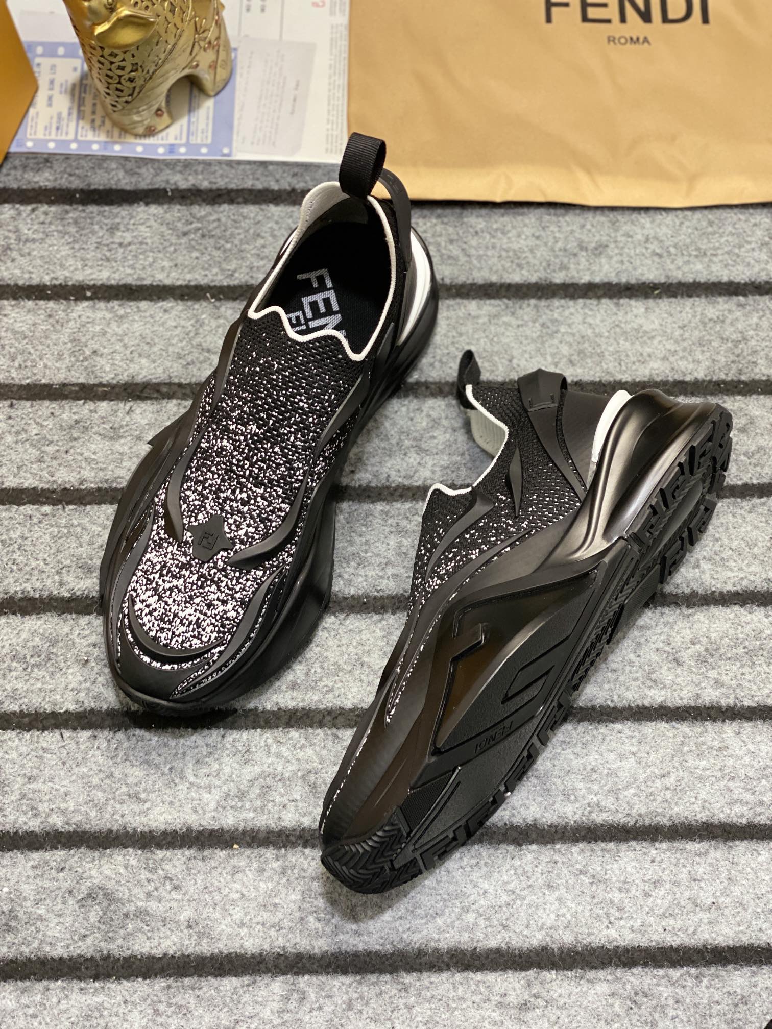 FendiSHOES