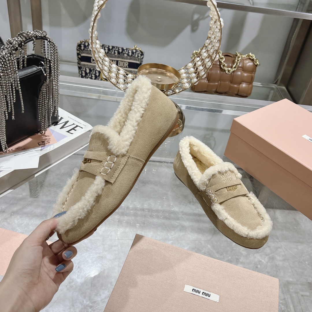 Womens shoes collection