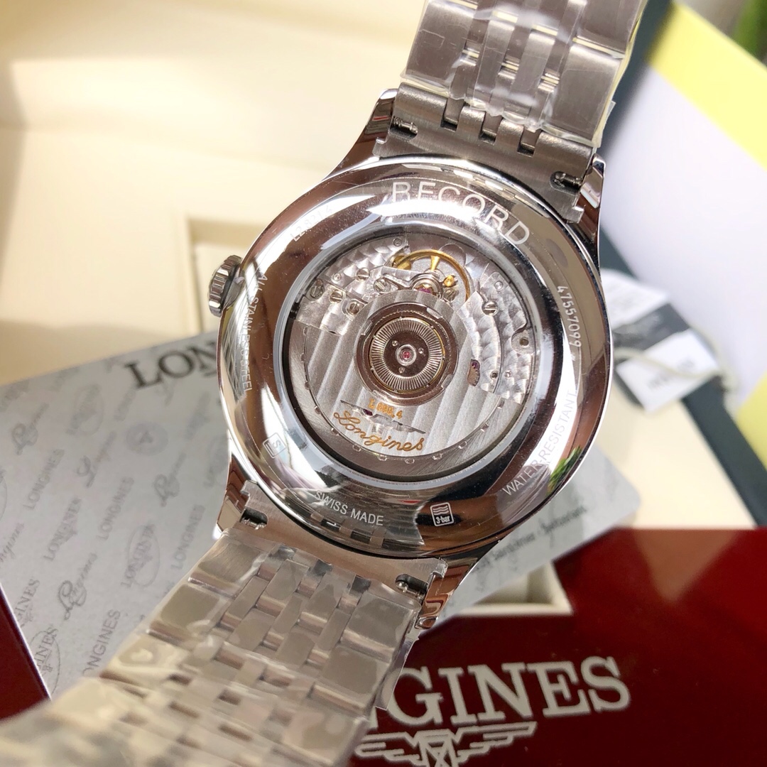 LONGINES