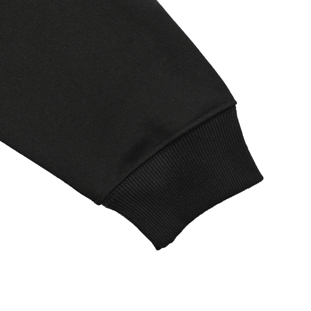 Hoodies & Sweatshirts